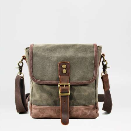 Men Oil Wax Canvas Leather Crossbody Bag Men Military Army Vintage Messenger Bags Shoulder Bag